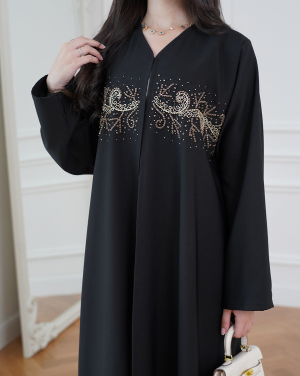 Najwa black abaya
