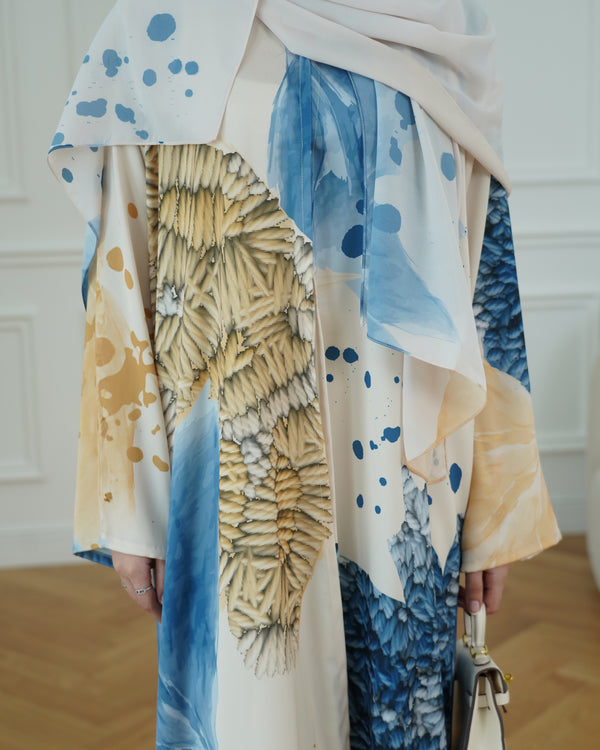 Hamsa print abaya