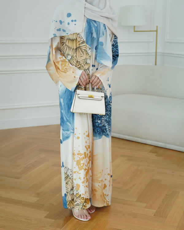 Hamsa print abaya