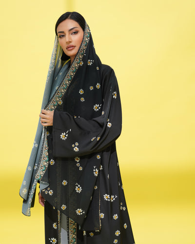 Zahra abaya