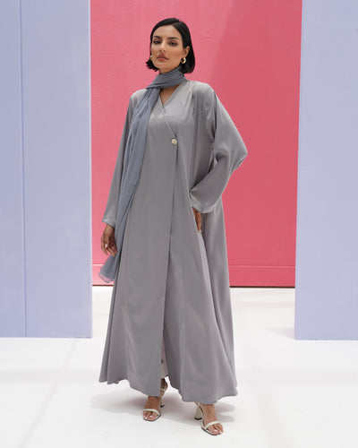 Nour Abaya